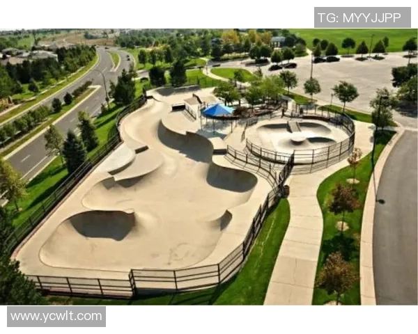 深圳滑板队的包夹革新探索与实践：打造全新竞技模式与团队协作理念